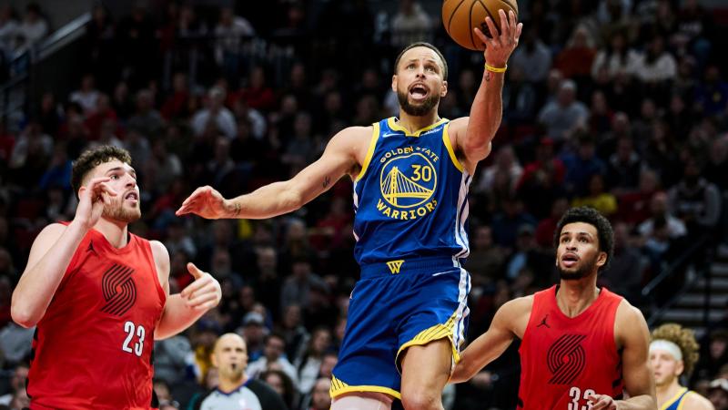 曼联的不稳定表现：马兹拉维的愤怒与反思（曼联起伏不定：马兹拉维的愤怒与自省）