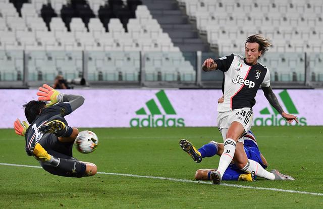 马卡：C罗将合伙在马德里开办夜总会，合伙人是夜场大亨（马卡：C罗将与夜生活大亨携手在马德里开设夜店）