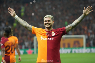 FC26美丽足球：维蒂尼亚、德容领衔，金外脚背夸雷斯马在列（FC26华丽球风：德容携维蒂尼亚领衔，金外脚背夸雷斯马上榜）