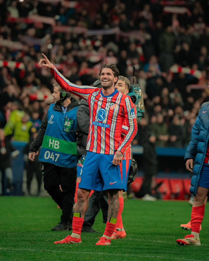 斯基拉：比萨想租借国米的卡尔博尼和罗马的皮西利（斯基拉：比萨有意从国米与罗马租来卡尔博尼、皮西利）