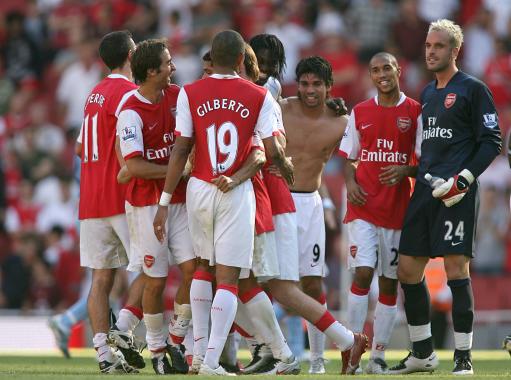 郭艾伦赵继伟缺席！辽宁末节崩盘输广州 付豪仅4分徐昕14+6（双核缺阵！辽宁末节溃败不敌广州：付豪仅4分，徐昕14+6）