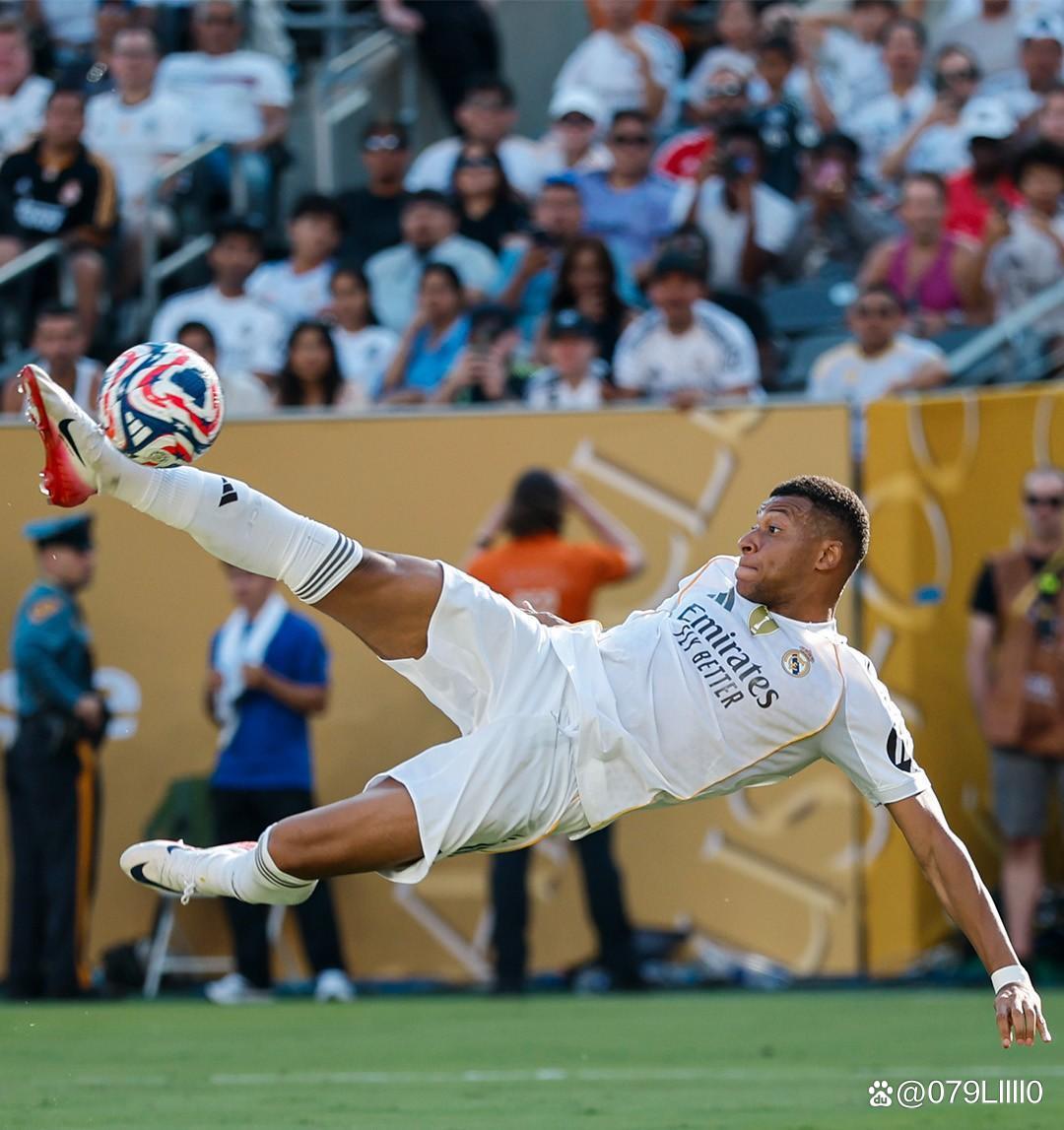 一场比赛，看清一切（一场对决，真相尽现）