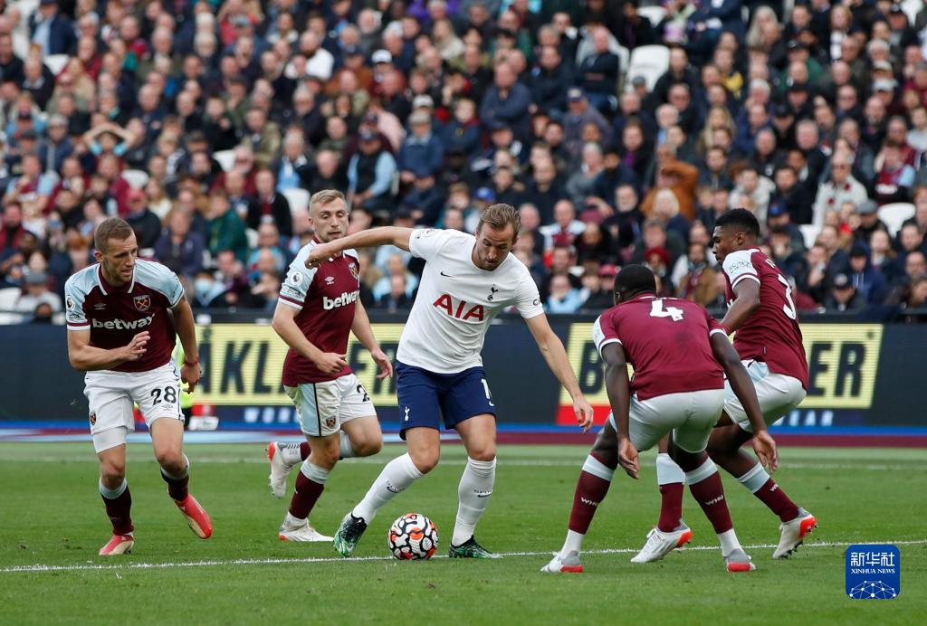 最后时刻替补登场，阿方索时隔262天伤愈复出（伤停262天后，阿方索终场前替补复出）